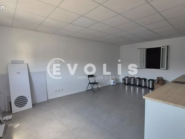 Local d'activité 95 m²