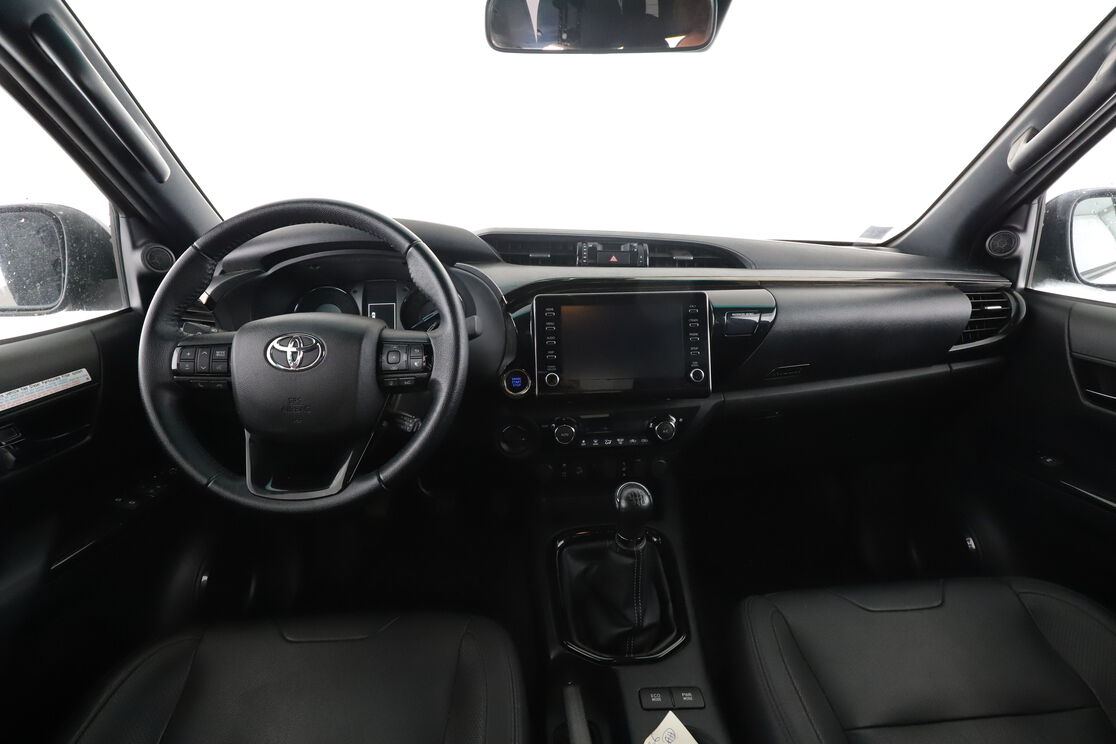 Toyota Hilux 4WD 2.4 D-4D X-Tra Cabine Invincible — photo 11