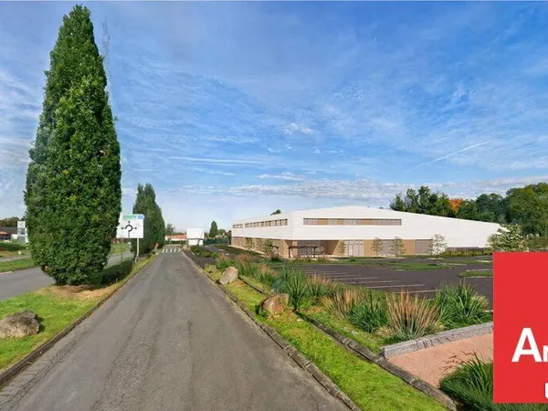 Local commercial 826 m² PARTHENAY