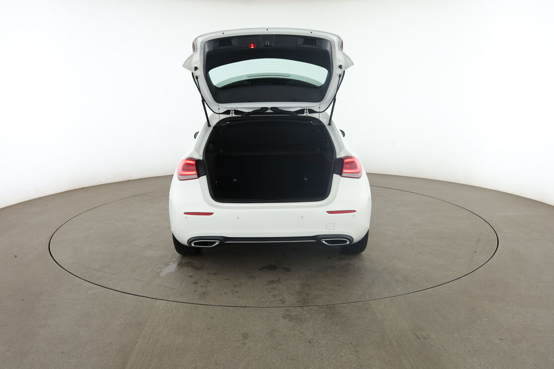 Mercedes-Benz Classe A 200 7G-DCT — photo 15