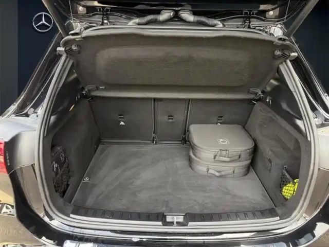 Mercedes Gla 250 e hybrid eq amg line — photo 30