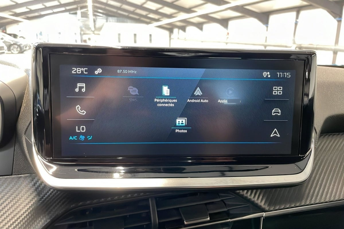 Peugeot 2008 — photo 18