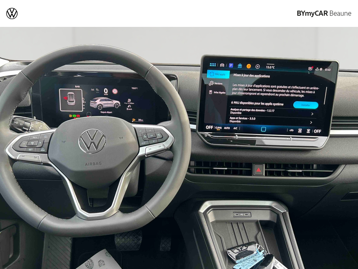 Volkswagen T-Roc 1.5 eTSI Hybrid 116 ch DSG7 — photo 9