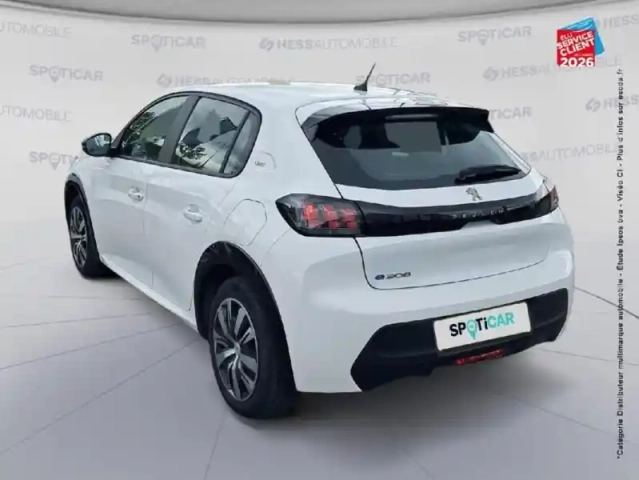 Peugeot 208 e- 136ch like — photo 23