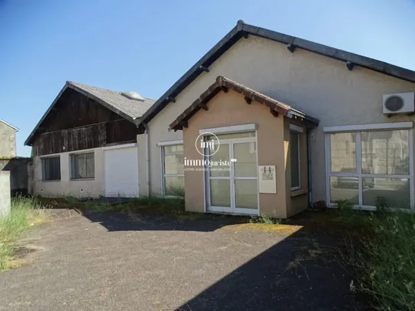 Immeuble 700 m²