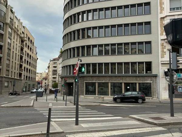 Bureau à louer sur la place Jean Macé