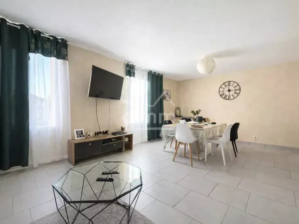 APPARTEMENT T4