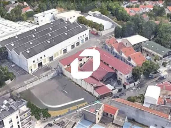 Local d'activité 3850 m²