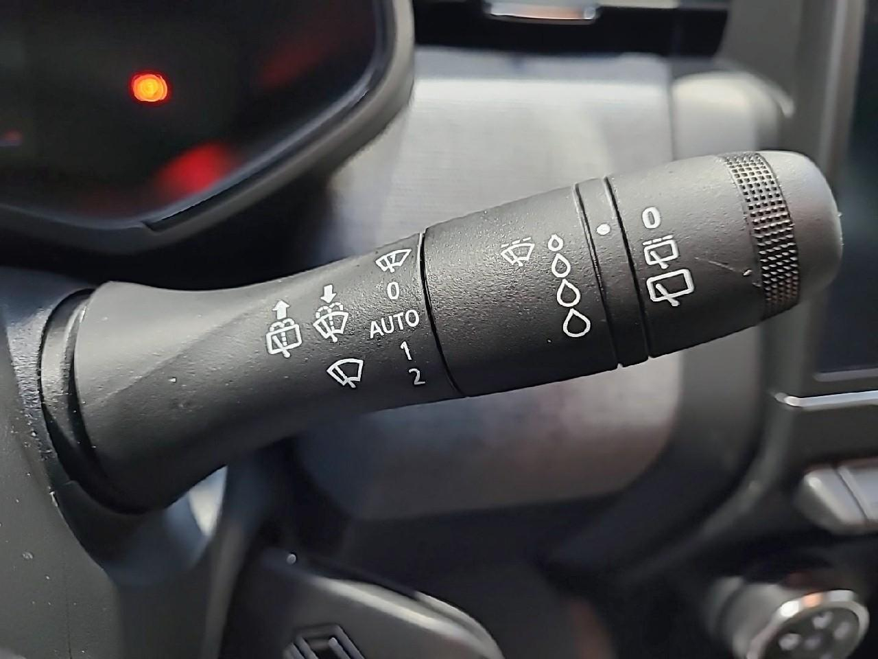 Renault Clio evolution blue dci 100 -25 — photo 24