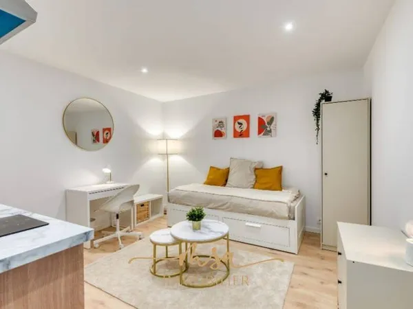 Studio 1 pièce 18 m²