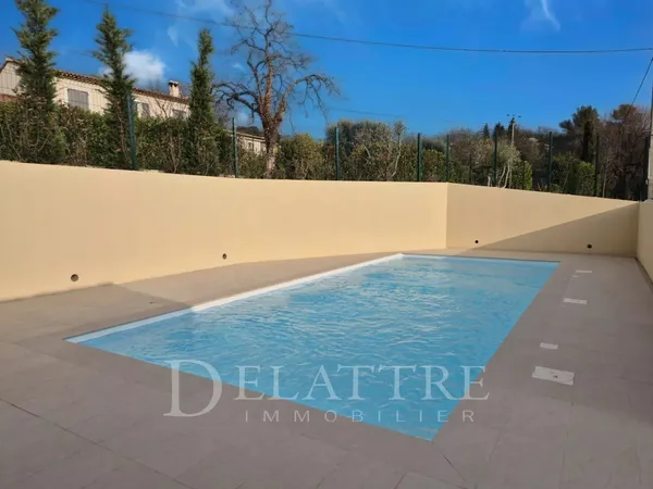 OPIO - Dernier étage - 3 pièces avec terrasse et vue dégagée