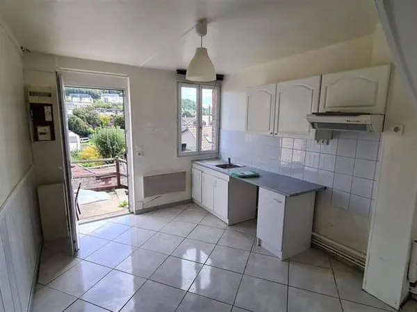 Maison 12 pièces 208 m²