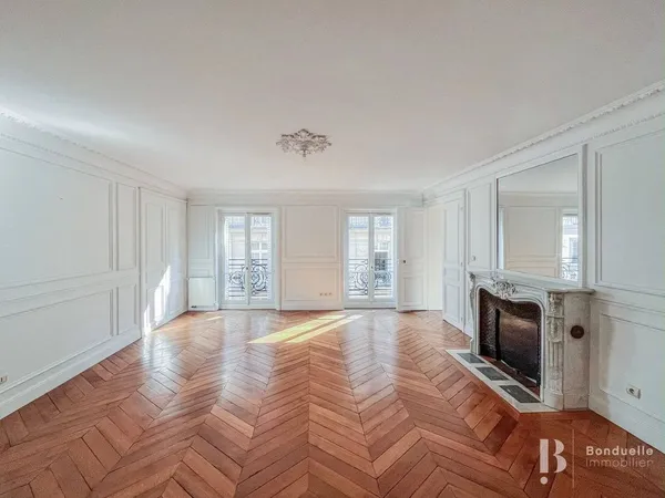 Appartement 5 pièces 149 m²