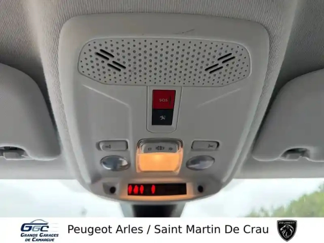 Peugeot 208 puretech 75 s&amp;s bvm5 — photo 17
