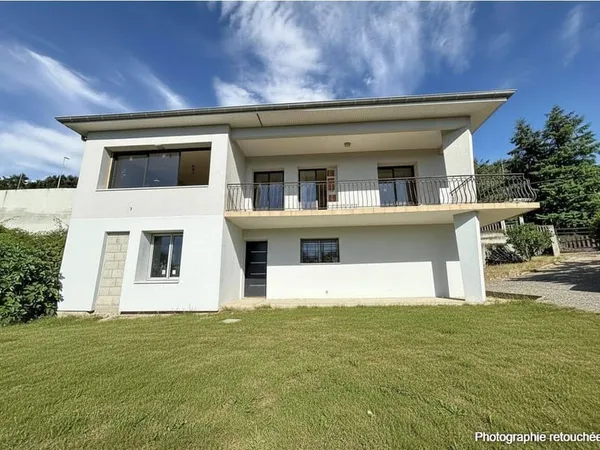 Maison 6 pièces 200 m²