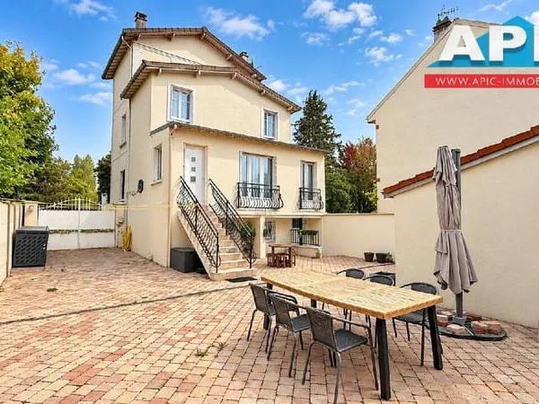 Maison 7 pièces 130 m²