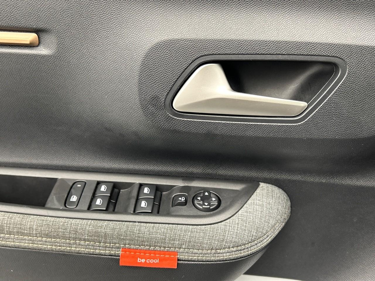 Citroën C3 Aircross hybride 145 ch aut plus — photo 28