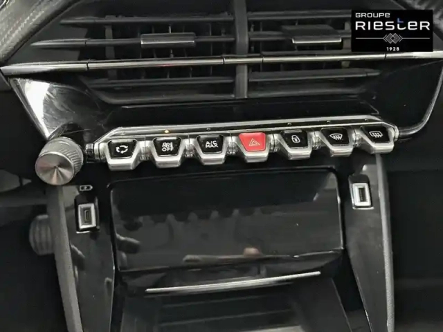 Peugeot 2008 puretech 100 s&amp;s bvm6 — photo 60