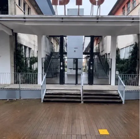 Location bureaux 600 m2 Bègles Terres Neuves