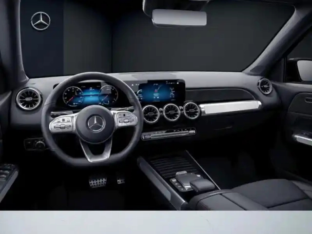 Mercedes Glb 200 d amg line — photo 10