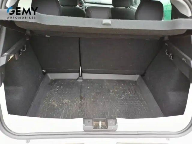 Dacia Sandero sce 65 — photo 6