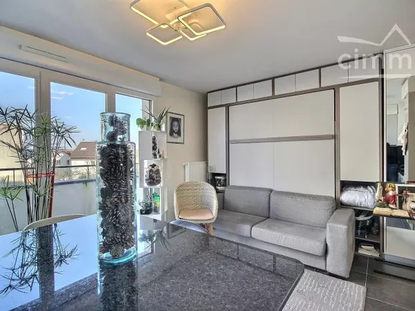 A VENDRE STUDIO A NOISY LE GRAND