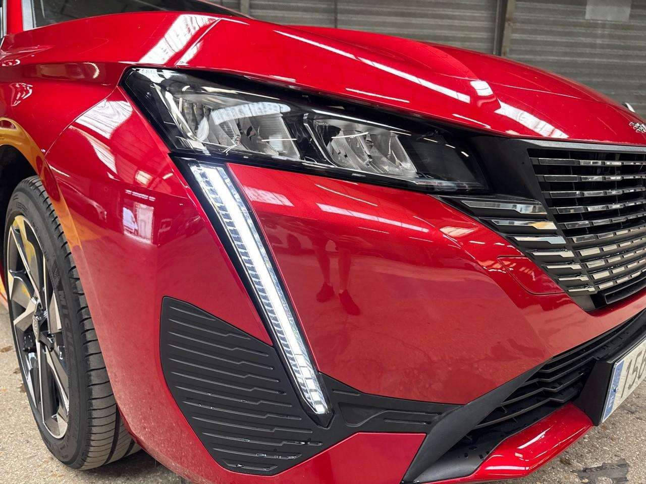 Peugeot 308 1.5 bluehdi 130ch s&s allure eat8 — photo 30
