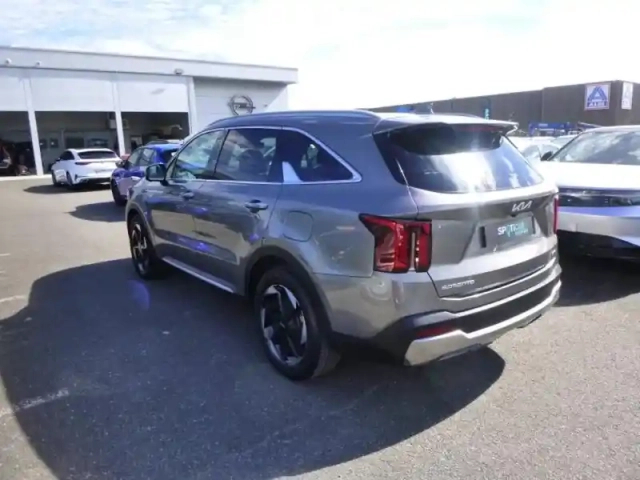 Kia Sorento 1.6 t-gdi 253ch phev premium 4x4 7 places — photo 7