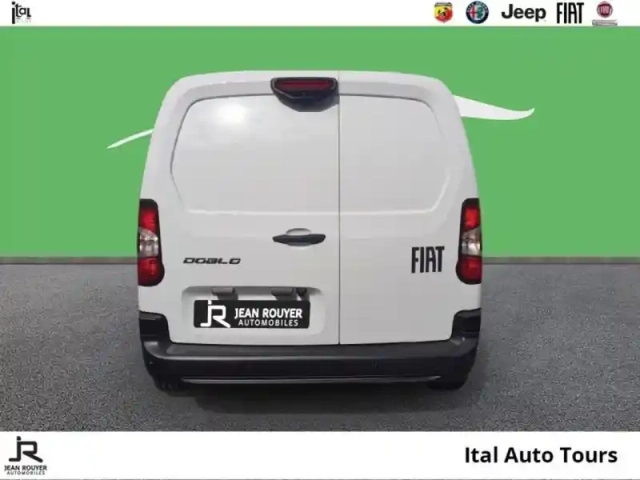 Fiat Doblo fg m diesel 130ch automatique pack premium connect 19990? ht — photo 8
