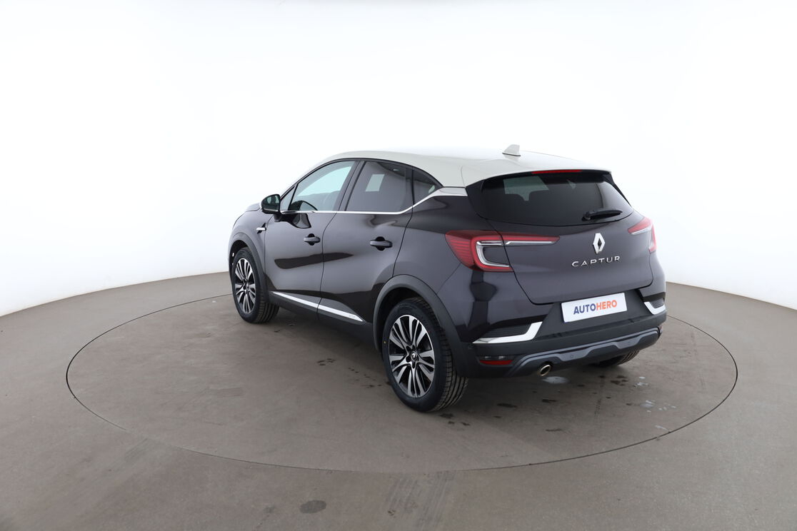 Renault Captur 1.3 TCe Initiale Paris EDC — photo 3