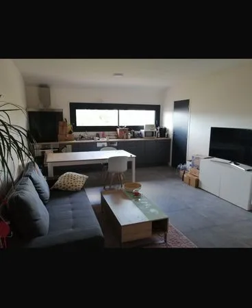 Appartement Location Saint-Denis-lès-Bourg 3p 75m² 780€
