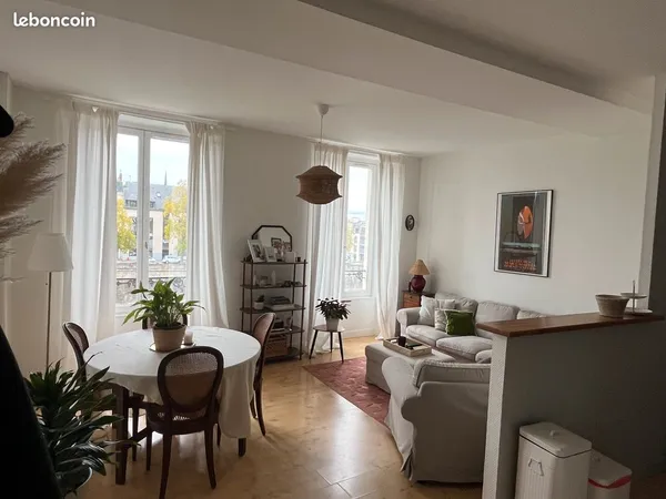 A Laval, appartement T3 en parfait état
