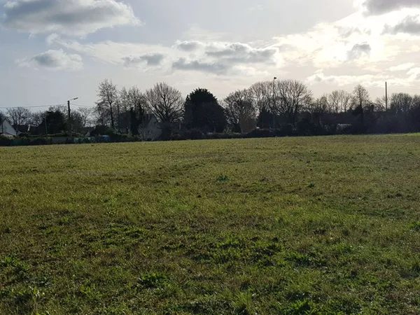 Terrain 724 m²