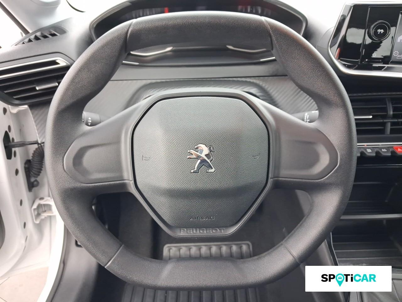 Peugeot 208 1.2 puretech 75ch s&s like 2022 — photo 12