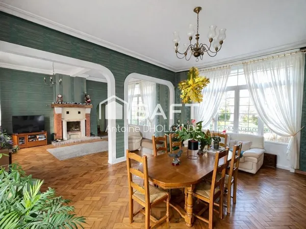 Maison familiale au vert avec parc et rivière