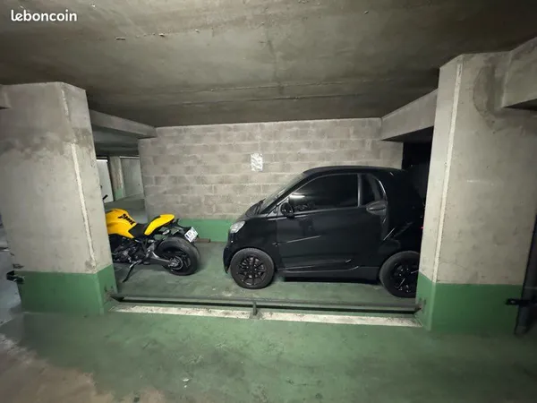 Place de parking moto