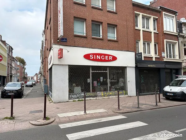 Local commercial 78 m² LILLE