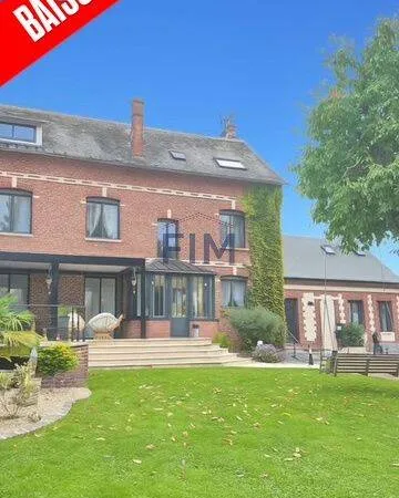 Maison 6 pièces 245 m²