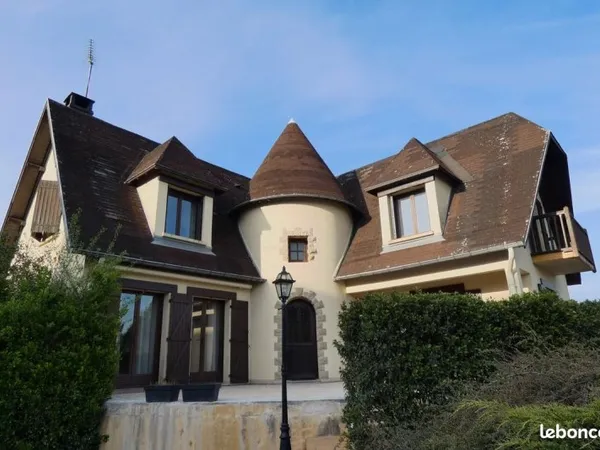 Villa 5 pièces 141 m²