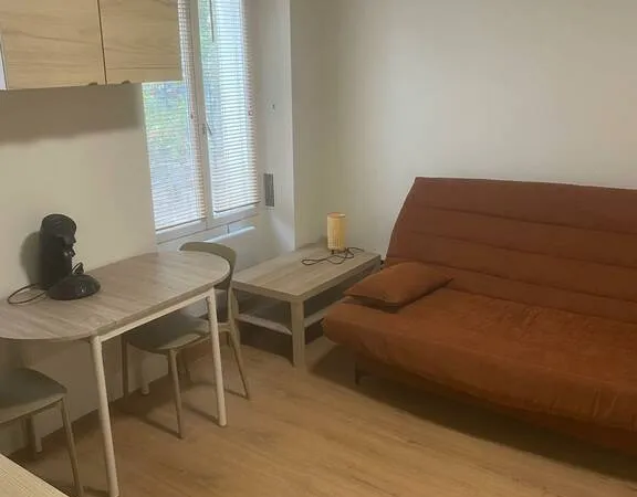 Appartement 1 pièce 18 m²