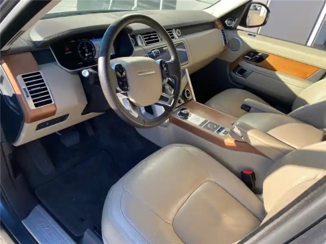 Land Rover Range Rover mark vii swb p400e phev si4 2.0l 400ch — photo 4