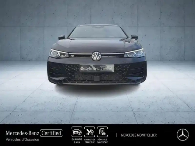 Volkswagen Passat sw 2.0 tdi evo 150ch r-line dsg7 — photo 10