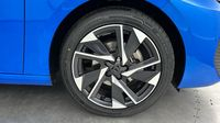 Peugeot 308 1.2 PureTech 130ch S&S Allure Pack — photo 20