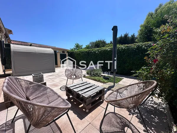 Rare à la vente. Très bel appartement 122 m2 en Rez de Jardin