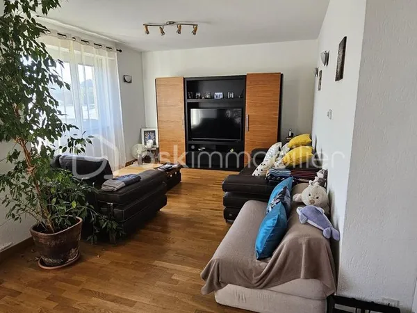 Appartement 4 pièces 150 m²