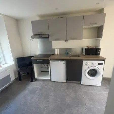 Studio 1 pièce 14 m²