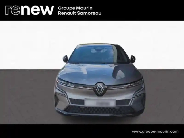 Renault Megane e-tech electric ev60 220ch iconic super charge -b — photo 6