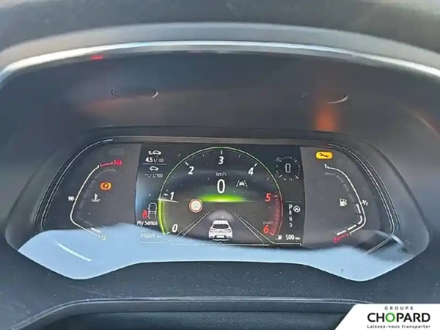 Renault Captur blue dci 115 edc — photo 19