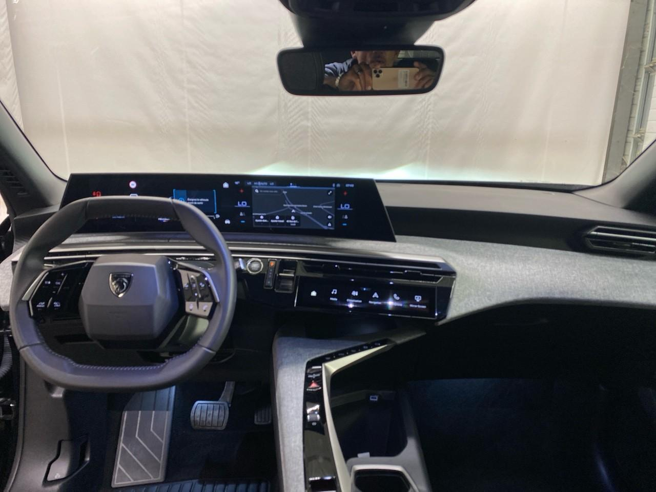 Peugeot 3008 hybrid 145 e-dcs6 allure — photo 12