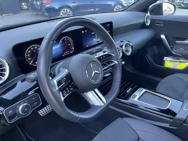 Mercedes Classe A 250 e hybrid eq amg line — photo 10